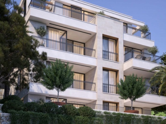 Dvosoban penthouse 125m2 u novom stambenom kompleksu na prvoj liniji mora – Donja Lastva, Tivat