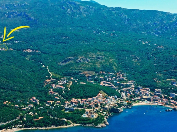 Urbanizovan plac sa pogledom na more, Kuljače, Budva — fotografija 4