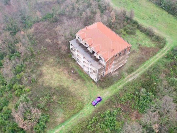 Urbanizovani plac sa pogledom na more, Krimovica, Kotor — fotografija 18