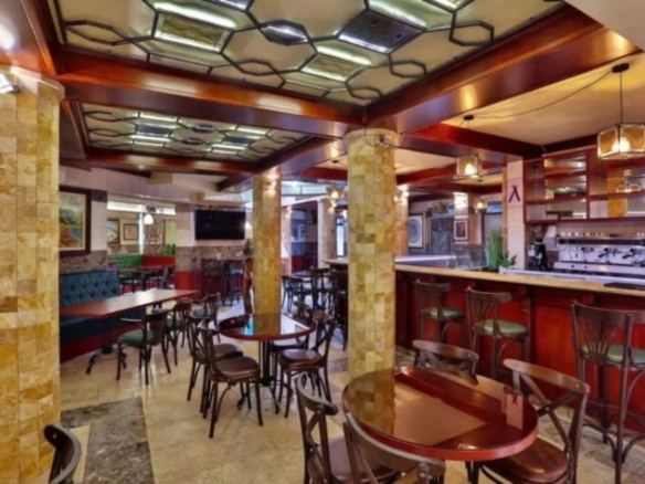 Kompletno Opremljen Restoran 490m² sa Dve Terase – Rozino, Budva