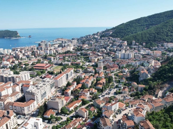 Plac 6.800 m² – Dubovica, Budva — fotografija 17