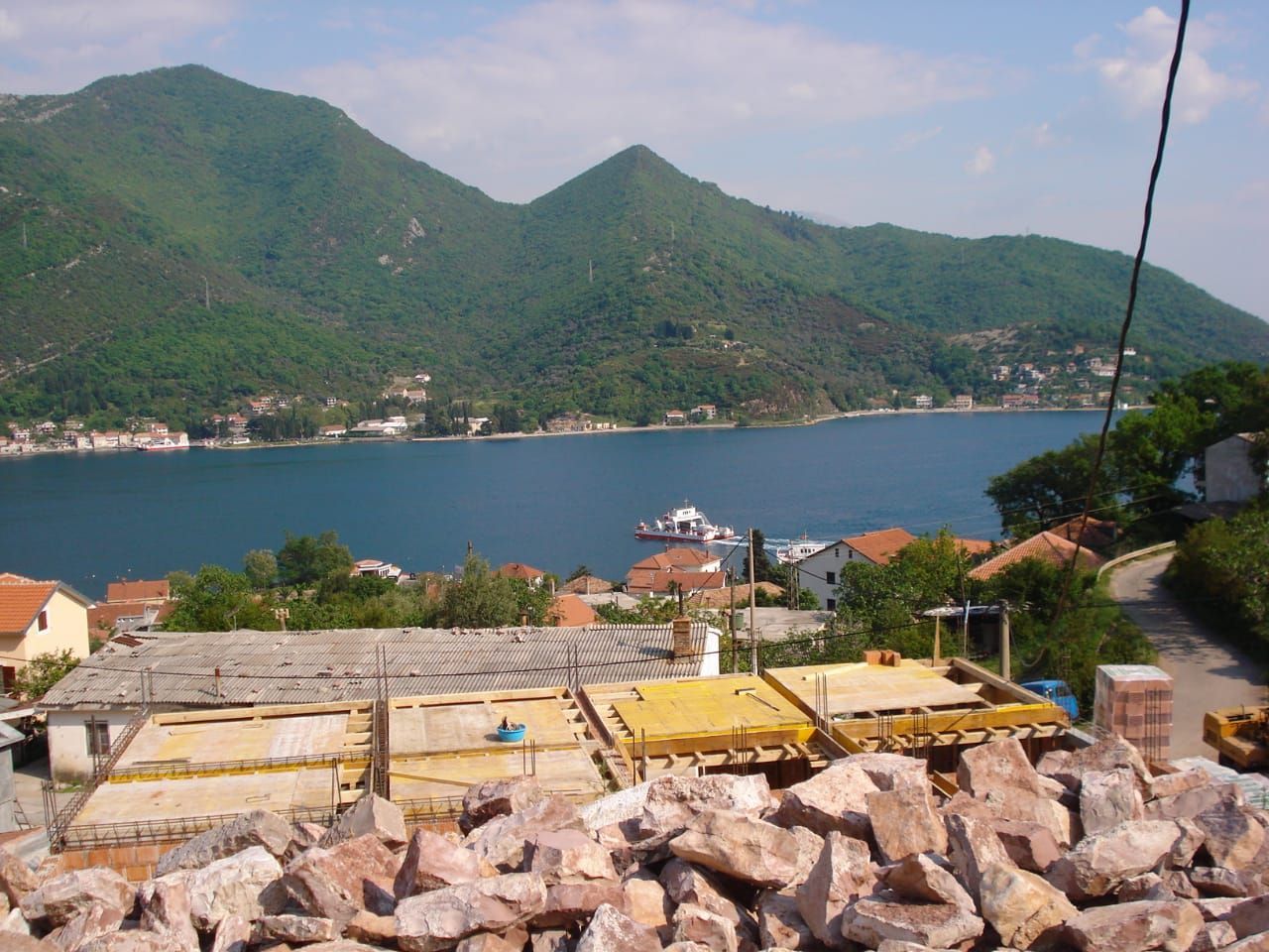 Urbanizovan plac sa pogledom na more, Kamenari, Herceg Novi