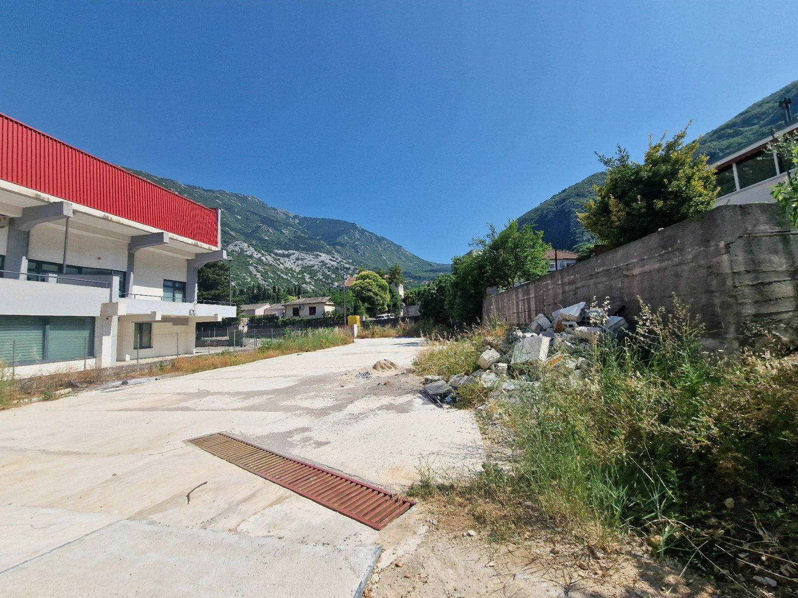 ad128a67-e886-4685-8c28-cf42c40eb93b Plac 2.223 m² – Škaljari, Kotor — fotografija 10