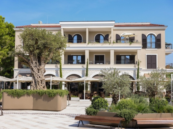Garsonjera 39 m² – Tivat — fotografija 3