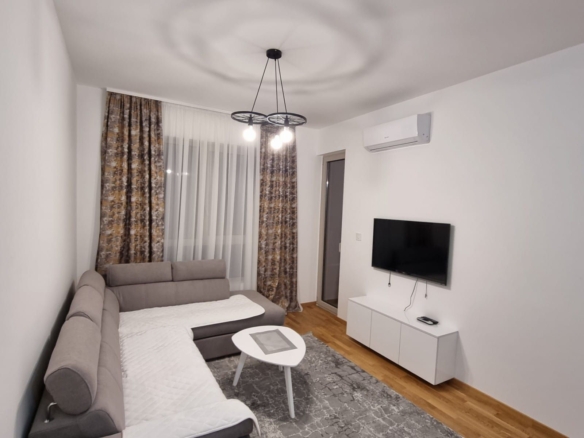 Izdavanje, Bečići-Jednosoban stan 45m2 (NA Duži PERIOD)