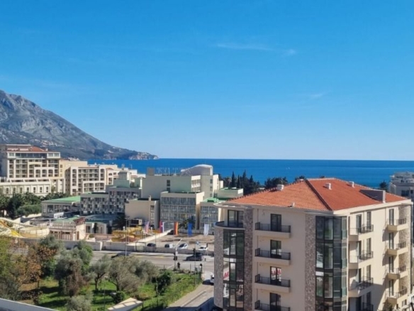 Trosoban stan 135 m² – Bečići, Budva — fotografija 8