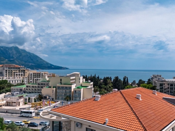 Trosoban stan 135 m² – Bečići, Budva — fotografija 18