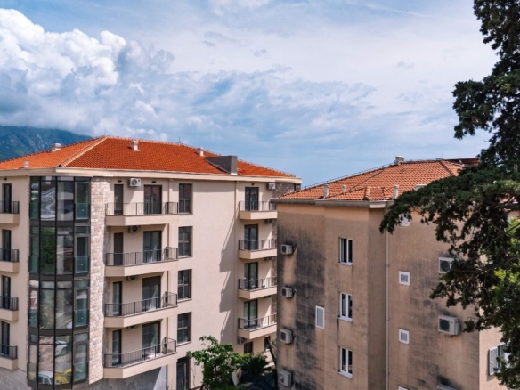Trosoban stan 109 m² – Bečići, Budva — fotografija 21
