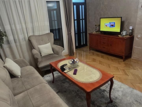 Prodaja trosobnog nenameštenog stana 86 m² sa terasama – Zabjelo, Podgorica