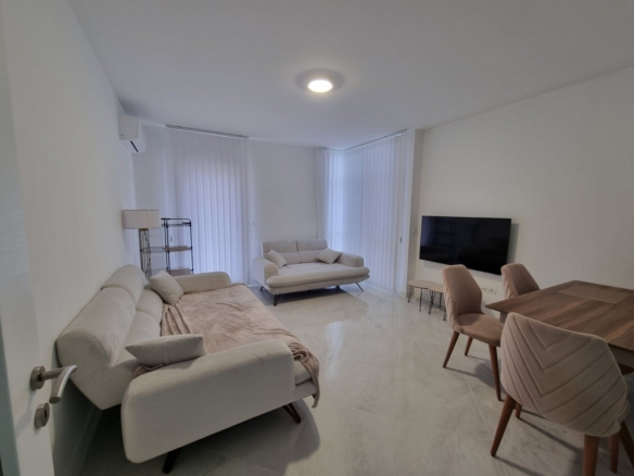 Prodaja novog trosobnog stana 95 m² sa parking mestom– Rozino, Budva