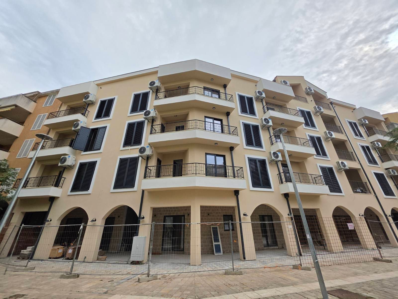 d2561348-0a76-436e-91bd-effc74426505 Dvosoban stan 71 m² – Budva — fotografija 20
