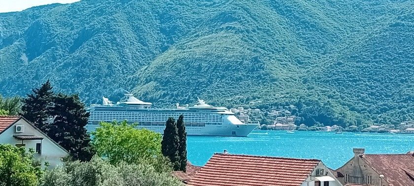 90d0f686-1ed2-4512-83b2-166f543c5aa0 Plac 727 m² – Dobrota, Kotor — fotografija 2