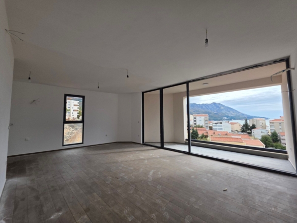 Prodaja novog luksuznog dvosobnog stana 105 m² sa garaznim mestom– Ivanovići, Bečići