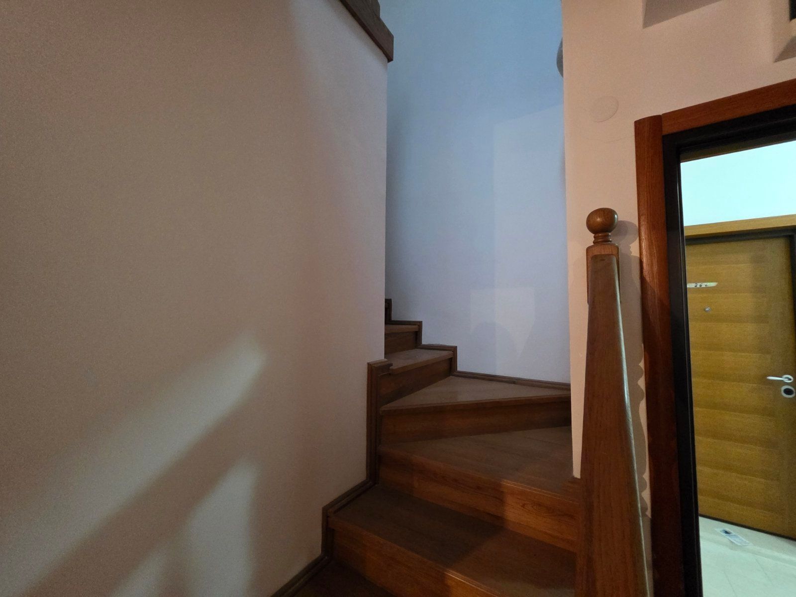ddb7e53b-a297-4445-8caa-bc200635941a Trosoban stan 94 m² – Rozino, Budva — fotografija 14