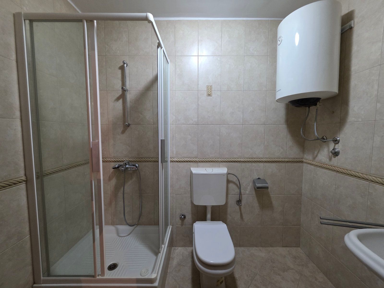 4a490472-f196-4b55-a75f-bc5655be70df Trosoban stan 94 m² – Rozino, Budva — fotografija 16
