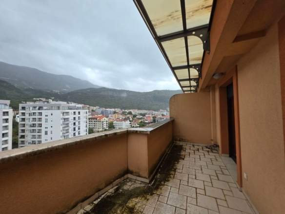 Trosoban stan 94 m² – Rozino, Budva — fotografija 21