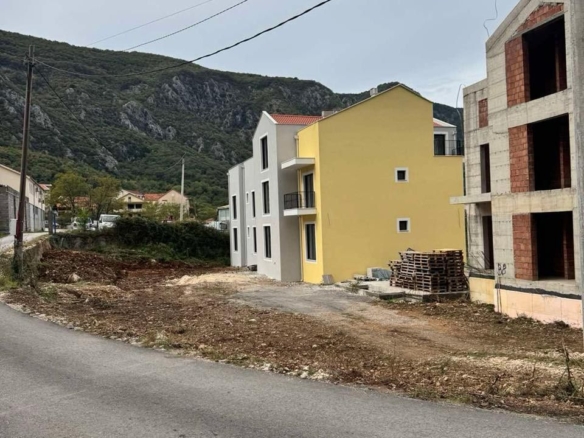 Trosoban stan 94 m² – Škaljari, Kotor — fotografija 6