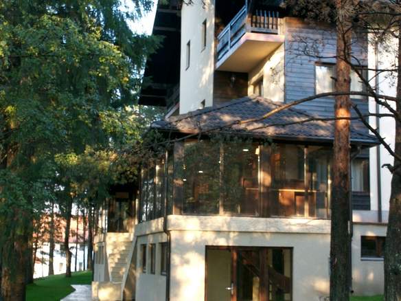Poslovni prostor 768 m² – Zlatibor, Inostranstvo — fotografija 2