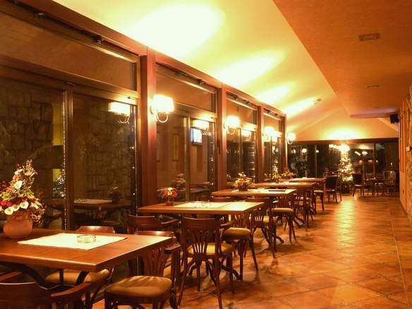 Poslovni prostor 768 m² – Zlatibor, Inostranstvo — fotografija 5