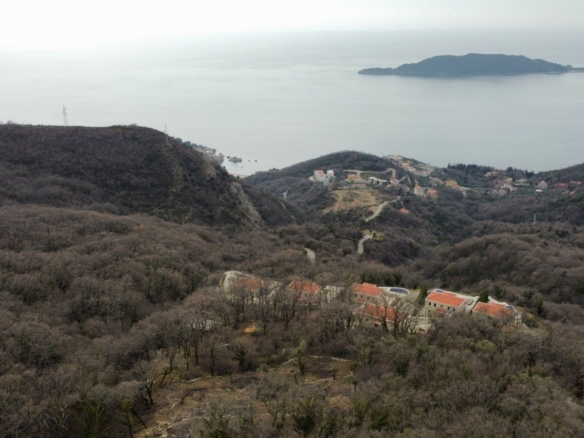 Urbanizovan plac sa pogledom na more, Kuljače, Budva
