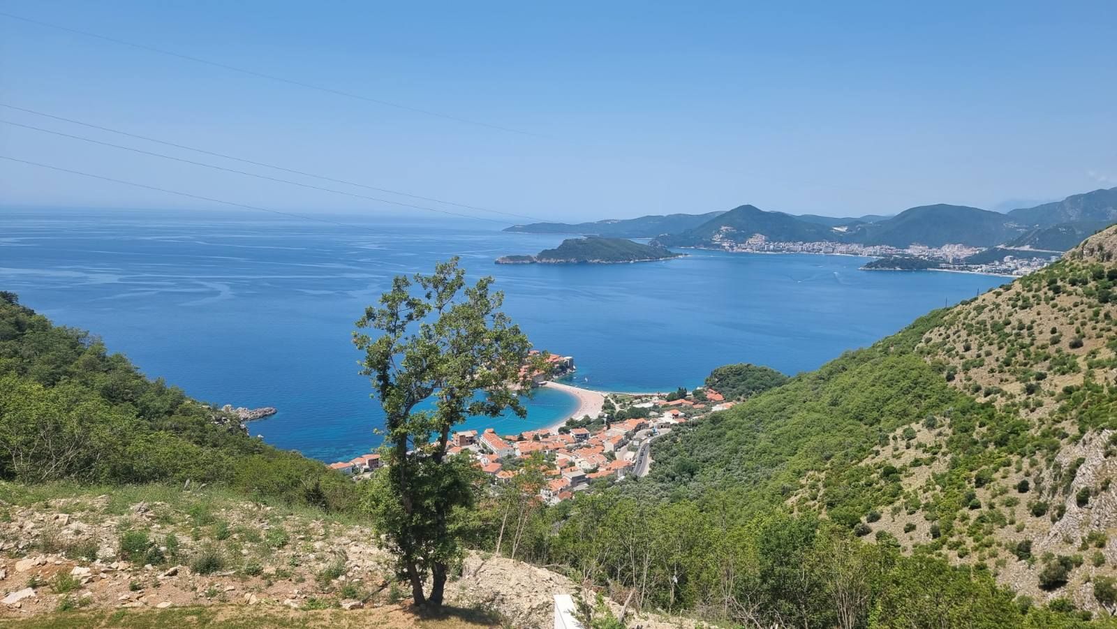 Trosoban stan sa pogledom na more, Blizikuće, Budva — fotografija 20