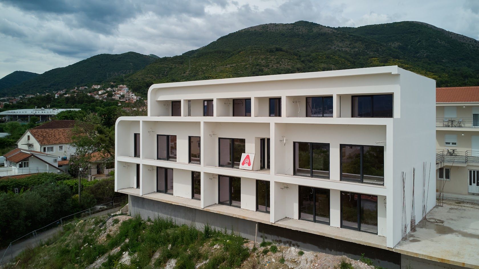 2caf5bb6-158f-4942-8995-d43fd6b2f9b7 Dvosoban stan 78 m² – Tivat — fotografija 7