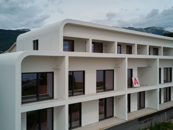 Dvosoban stan 78 m² – Tivat — fotografija 12