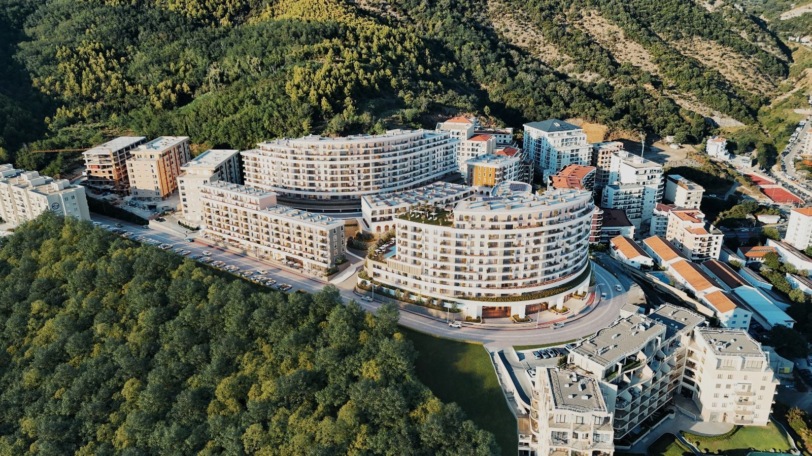 7e8b3c21-cdf7-466f-819e-342cf4472e1a Jednosoban stan 50 m² – Bečići, Budva — fotografija 4