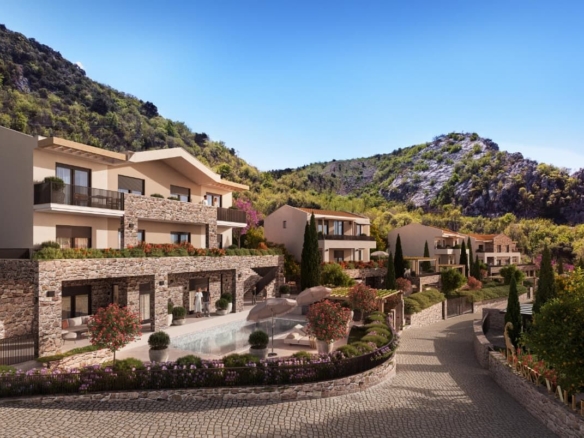 Luksuzna kamena vila 195m2 sa bazenom ,Budva– Markovići