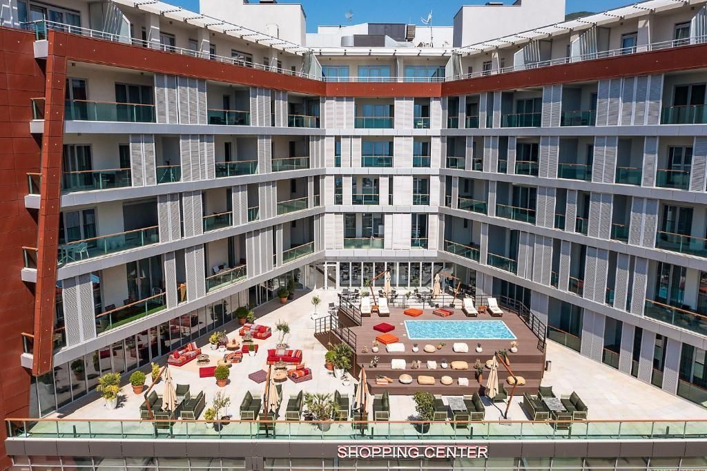 poslovni prostor TQ Plaza Budva Poslovni prostor 37 m² – Budva — fotografija 8