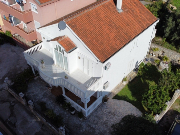 Kuća 250 m² – Podmaine, Budva — fotografija 2