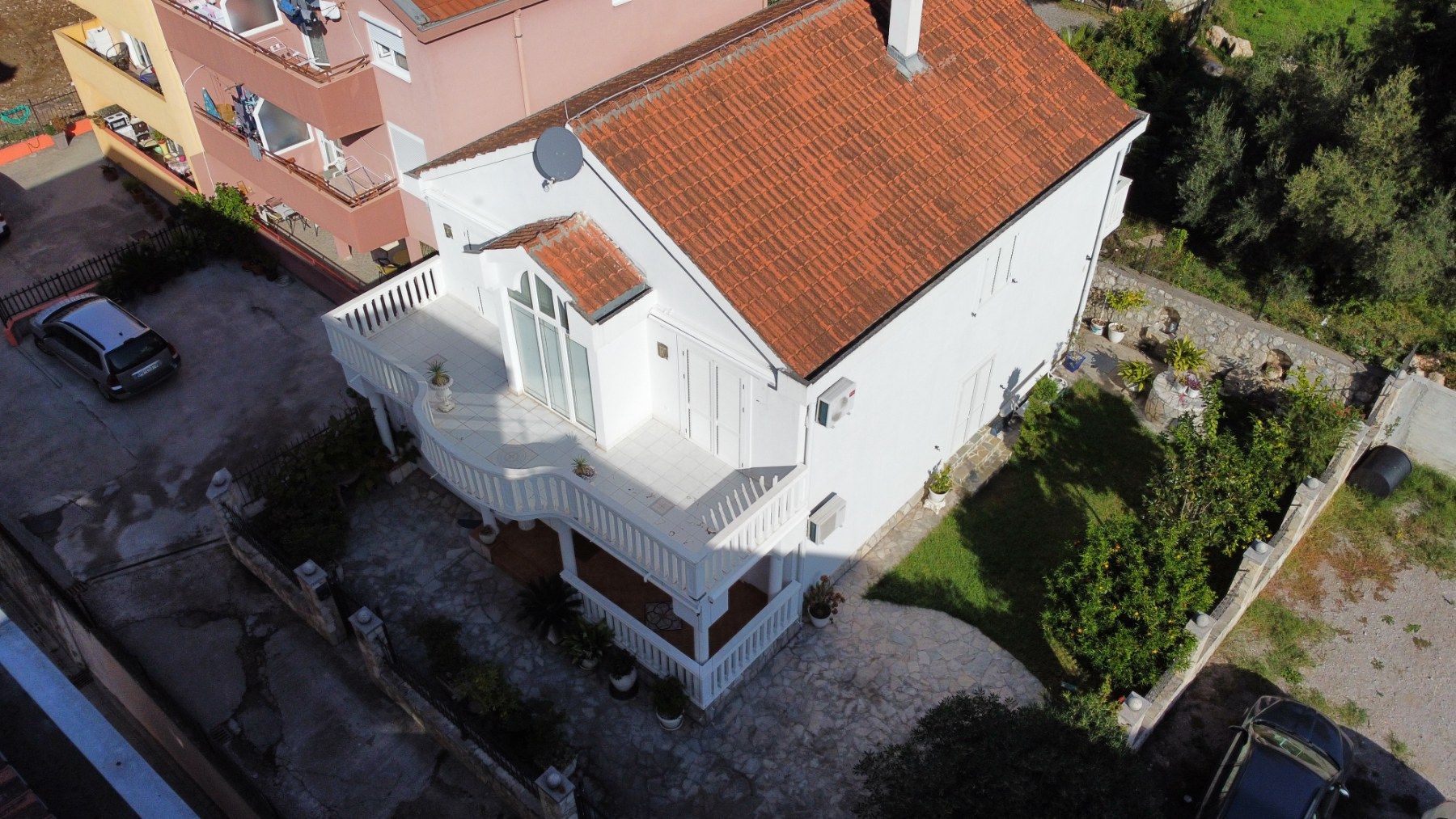 1667402095-viber_slika_2022-11-02_10-34-28-907 Kuća 250 m² – Podmaine, Budva — fotografija 2