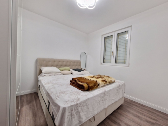 Kuća 250 m² – Podmaine, Budva — fotografija 17