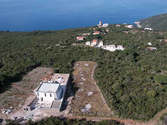 Prodaja urbanizovanog zemljišta 2300m2 sa pogledom na more – Zagora, Kotor