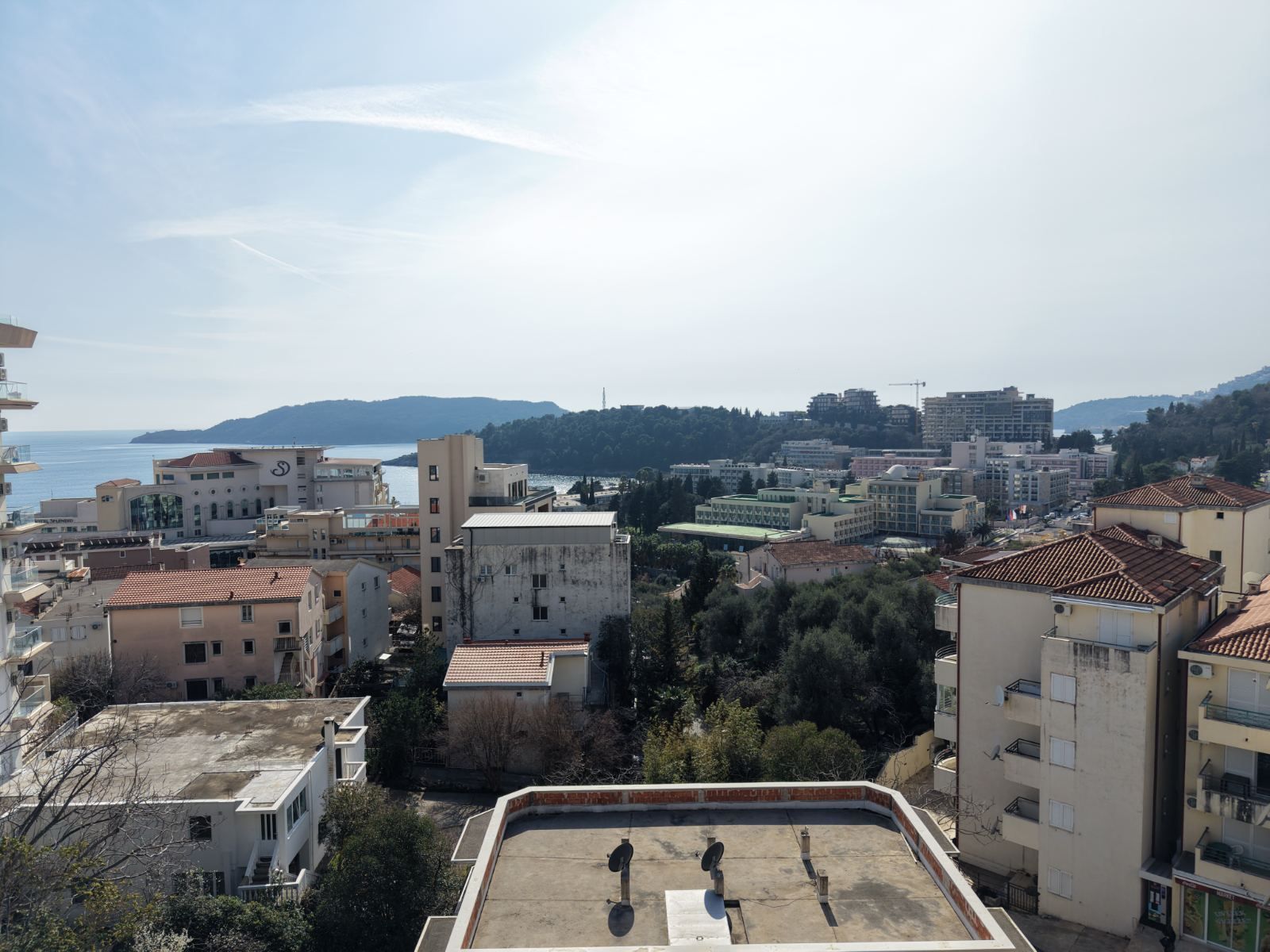 ec8a827e-2e3d-4bf8-8098-ead61c5e857e Jednosoban stan 46 m² – Bečići, Budva — fotografija 19