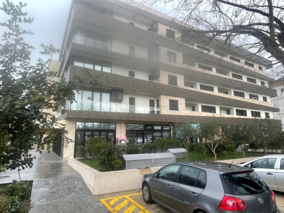 Poslovni prostor 50 m² u Seljanovu, Tivat — fotografija 3