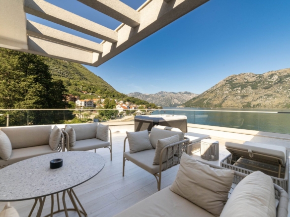 Kuća 164 m² – Stoliv, Kotor — fotografija 2