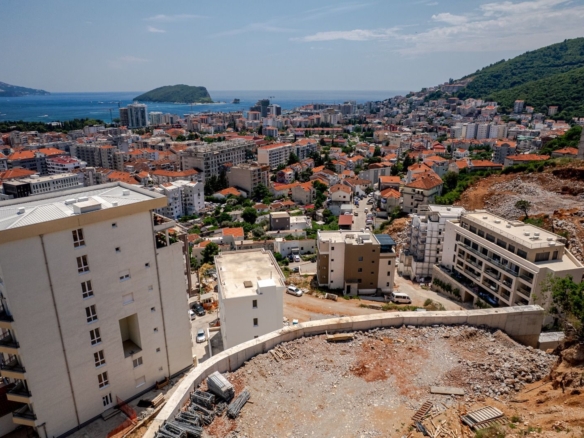 NOV JEDNOSOBAN STAN 46,06m² U NOVOM STAMBENOM KOMPLEKSU – DUBOVICA, BUDVA | MODERNI STANOVI SA BAZENOM I SPA CENTROM