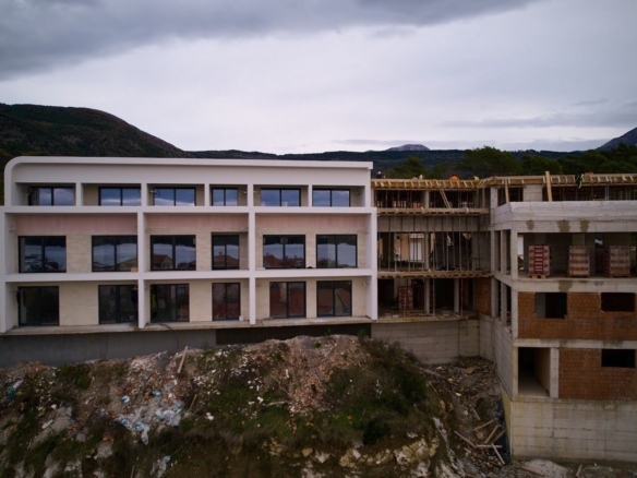Dvosoban stan 78 m² – Tivat — fotografija 4
