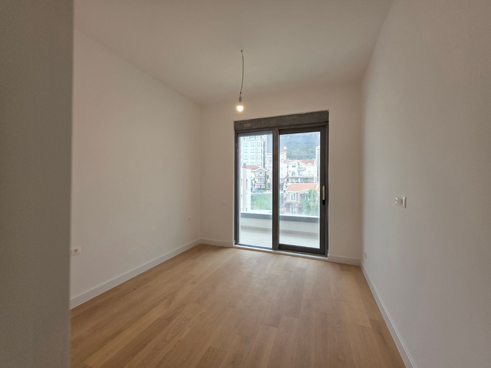 Dvosoban stan 69 m² – Bečići, Budva — fotografija 3