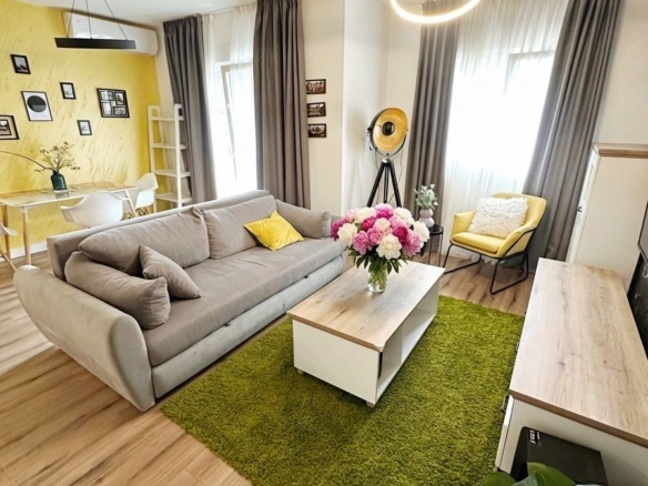 Trosoban stan 107 m² – Budva
