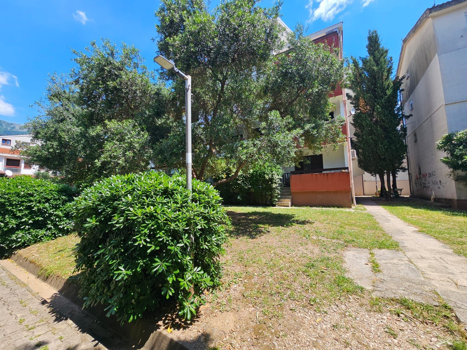 Dvosoban stan u Dubovici, Budva — fotografija 15