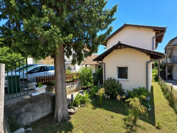 Kuća 141 m² – Donja Lastva, Tivat — fotografija 2