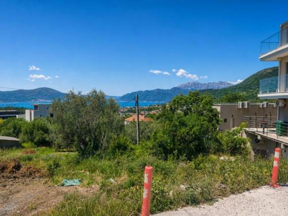 Plac 327 m² – Kavač, Kotor — fotografija 2