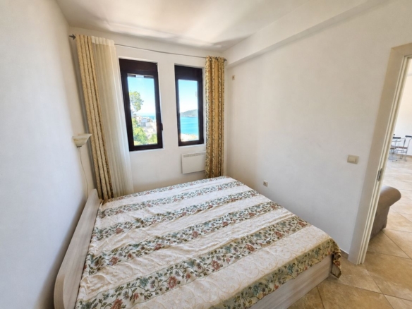 Dvosoban stan 68 m² – Rafailovići, Budva — fotografija 12