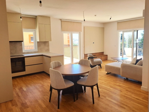 Prodaja jednosobnog namestenog stana (62.63 + terasa 41.81) u modernom kompleksu u Sutomoru