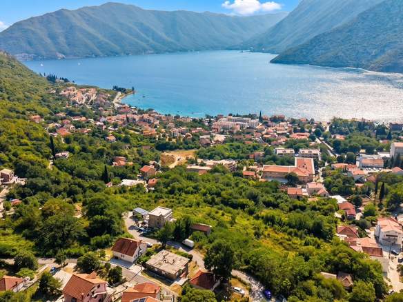 Plac 13.000 m² – Risan, Kotor — fotografija 3