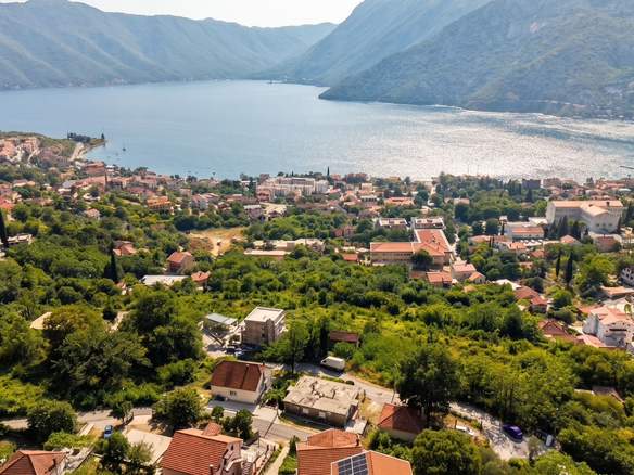 Plac 13.000 m² – Risan, Kotor — fotografija 8