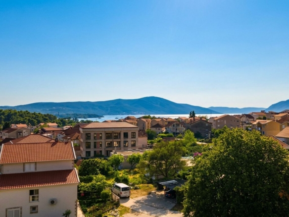 Prodaja urbanizovanog zemljišta 1181 m² – Mrčevac, Tivat