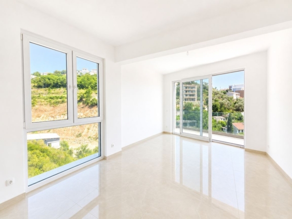 Prodaja – Luksuzan jednosoban stan 56 m², Liman Olive, Ulcinj | Završetak jul 2026 | Kupci oslobođeni plaćanja poreza 3%